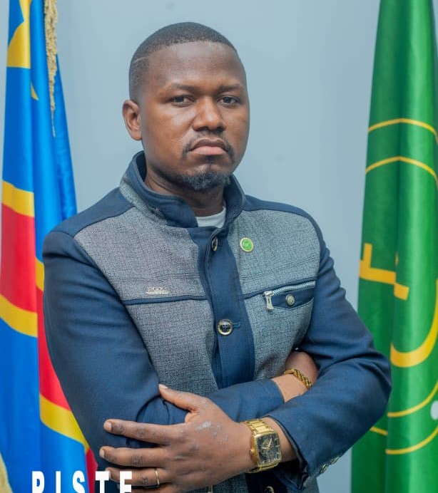 David AFAZALI Walumbu